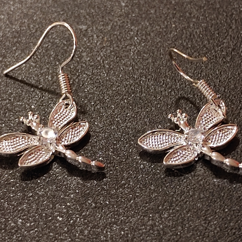 Beautiful Sterling Silver Dragon Fly Earrings